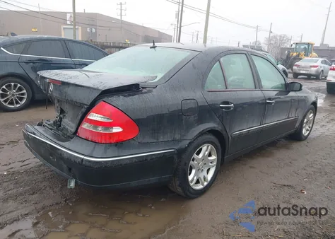 2004 Mercedes-Benz E 320 z USA, uszkodzony, nr VIN WDBUF65J64A401734